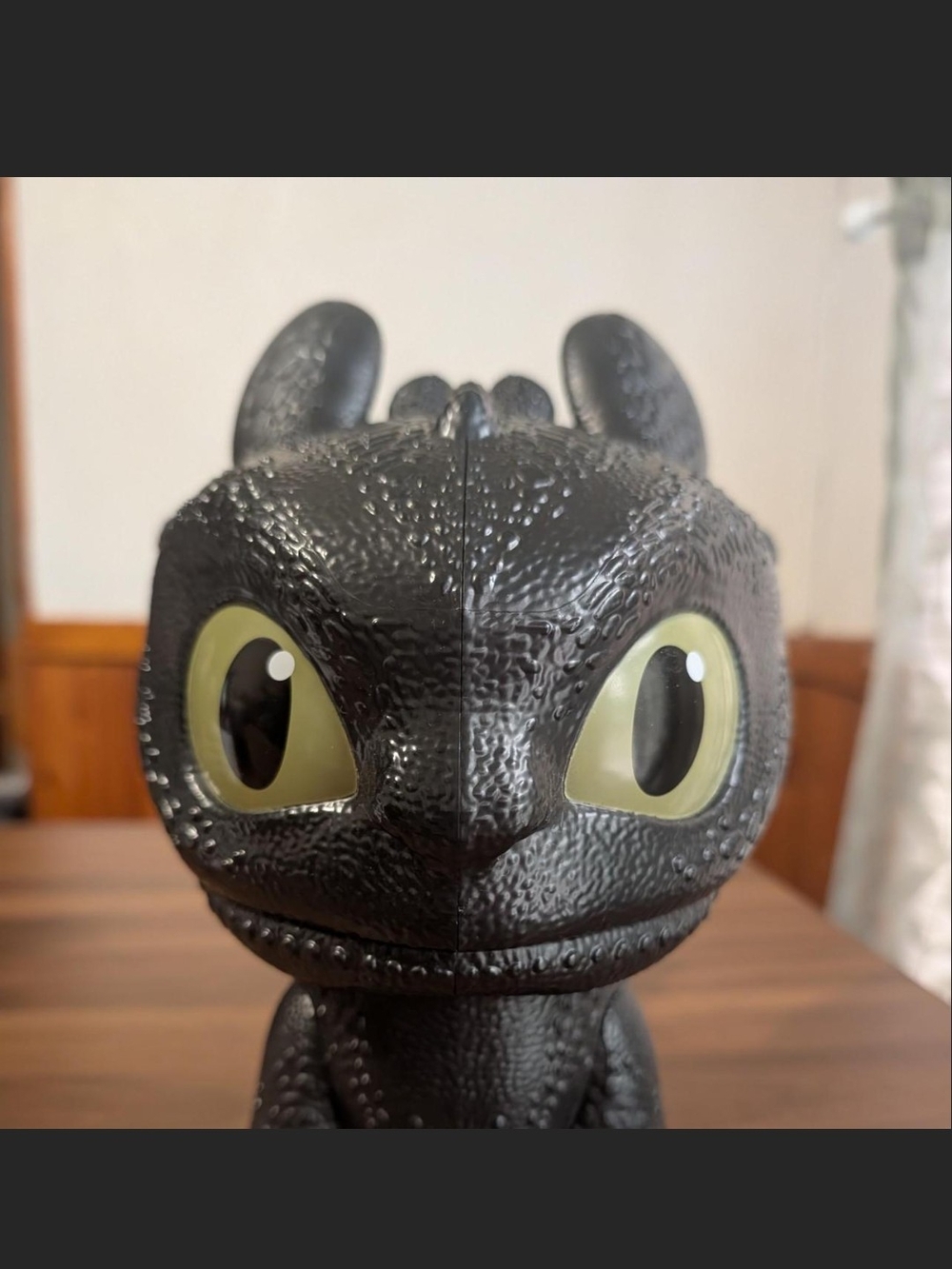 Black Dragon Collectible Figure with Yellow Eyes